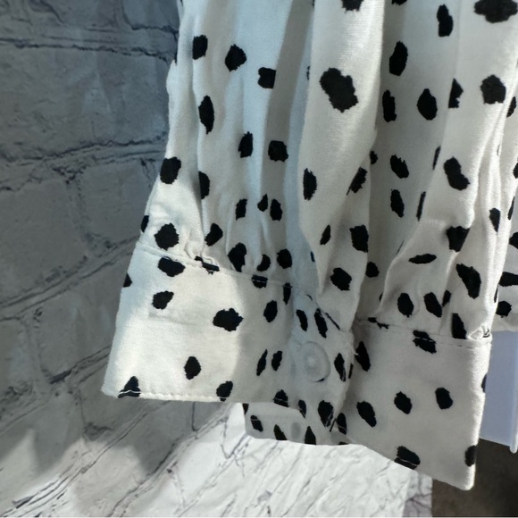 Dalmatian Print Front Tie XL - Picture 6 of 8